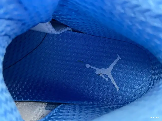 Rep TBK 5 Air UNC DV1310-401 Jordan 0422